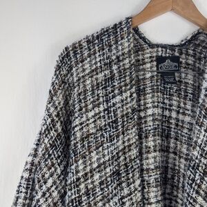 Angie Over-the-Shoulder Wrap Black, Brown ans White Plaid Knit ~ One Size